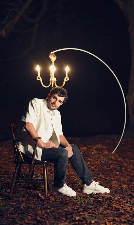 Mehran Rakhshandeh behind the scenes - Persian singer preparing for a concert.